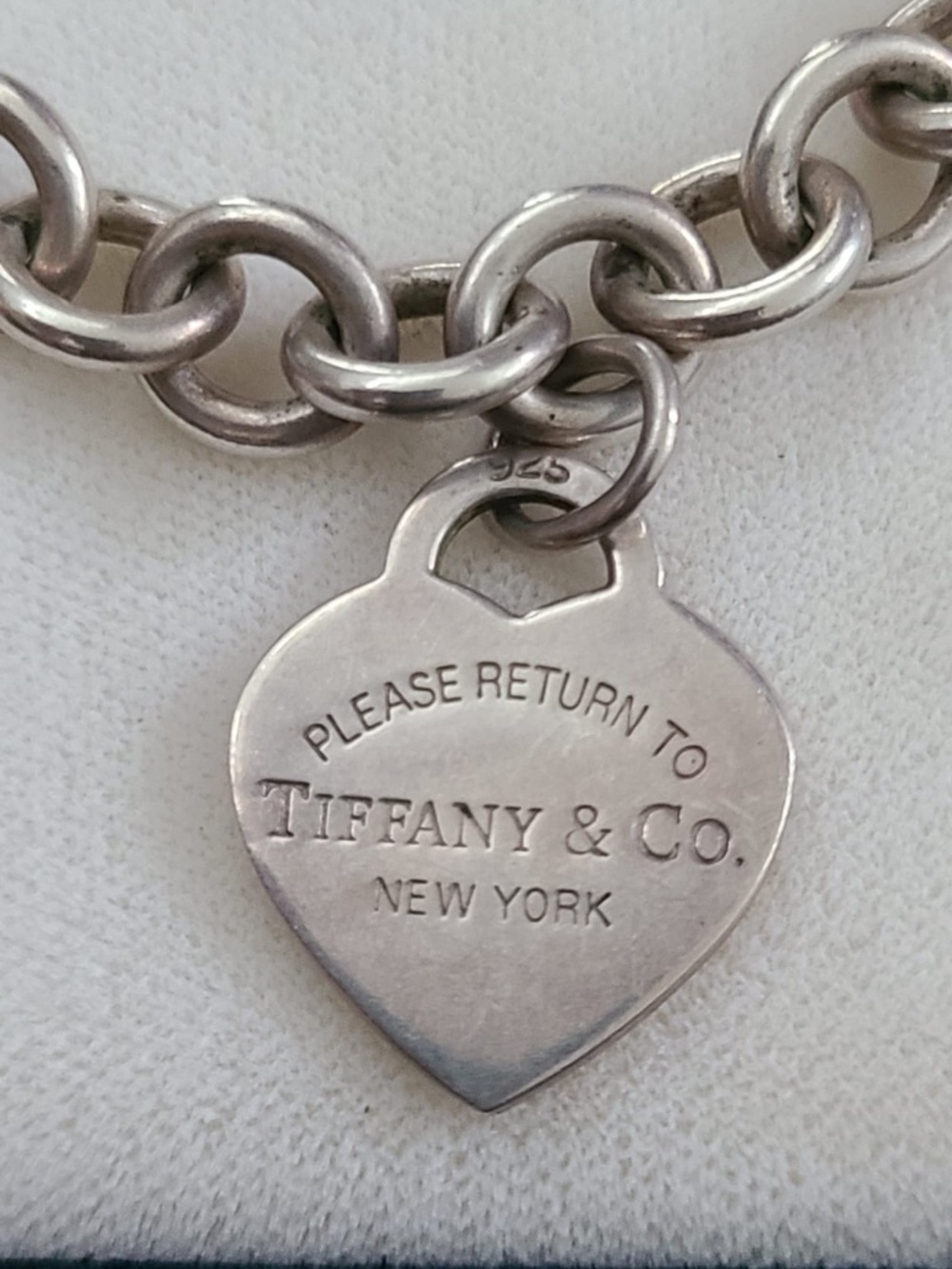 Return to Tiffany™ Heart Tag Toggle Necklace - Picture 2 of 3